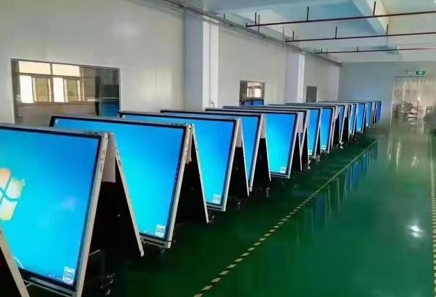 广告信息触摸一体机内容有哪几部分组成